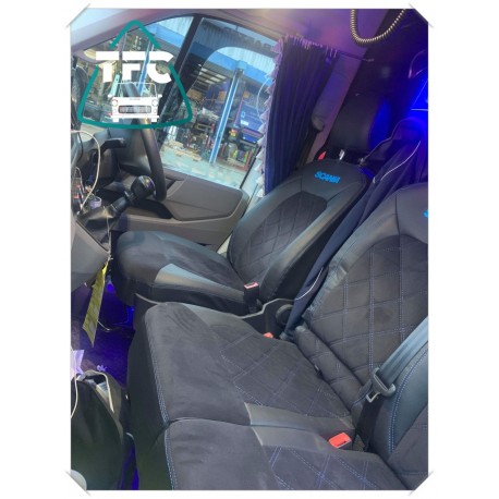 Volkswagen Caravelle Seats 2+1